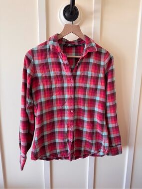 The North Face Women’s Plaid Button up shirt size M teal Red 100% Cotton outdoor